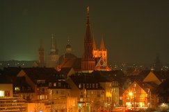 Dom zu Würzburg bei Nacht (Foto: Hmbweb1)